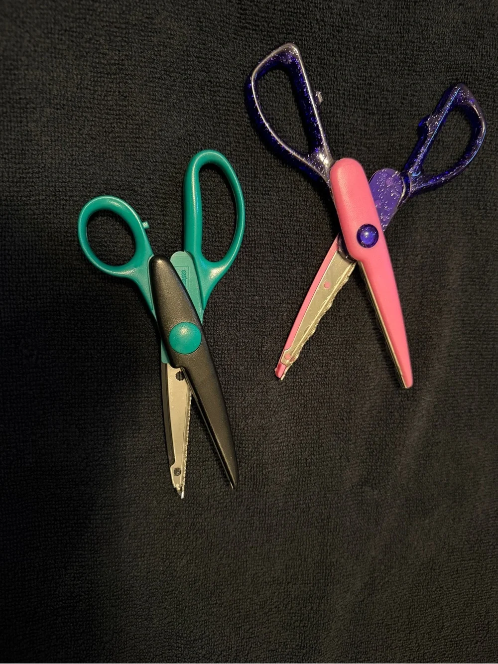 Decorative Edge Craft Scissors - Pair